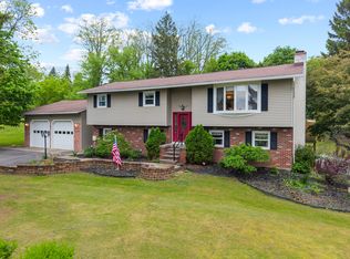 4998 Rockefeller Rd, Auburn, NY 13021