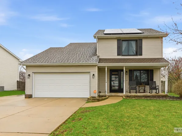 1447 Aspen Ln, Yorkville, IL 60560