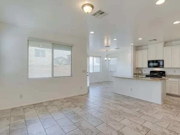 10768 Yarmouth Bay St, Las Vegas, NV 89179