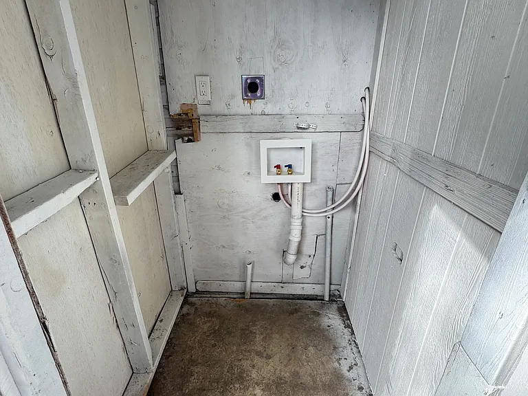 310 Finton #1 — Photo 13