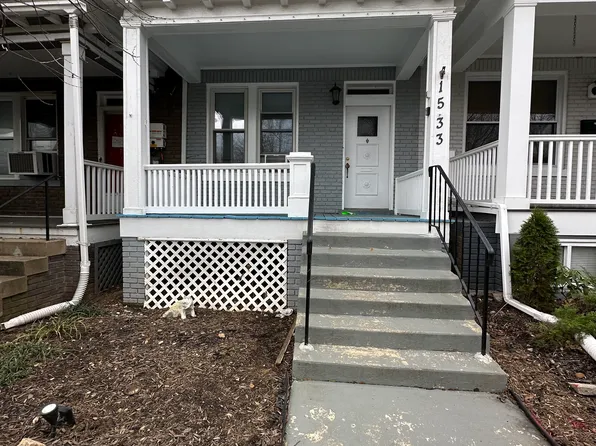 1533 Isherwood St NE, Washington, DC 20002