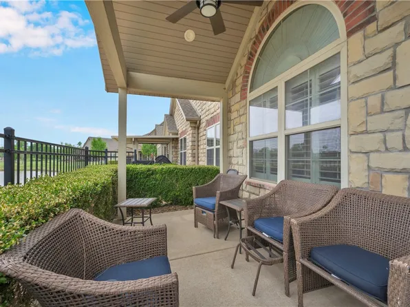 1306 SW Naphtali Blvd, Bentonville, AR 72712