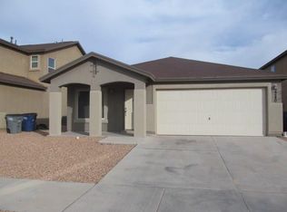 2240 Azure Point Ave, El Paso, TX 79938