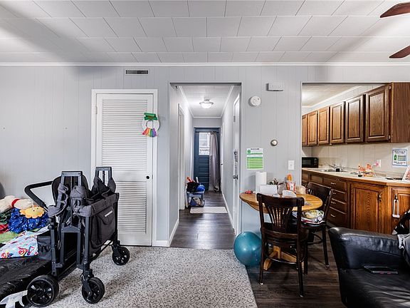 4th image of 74 Stone Rd