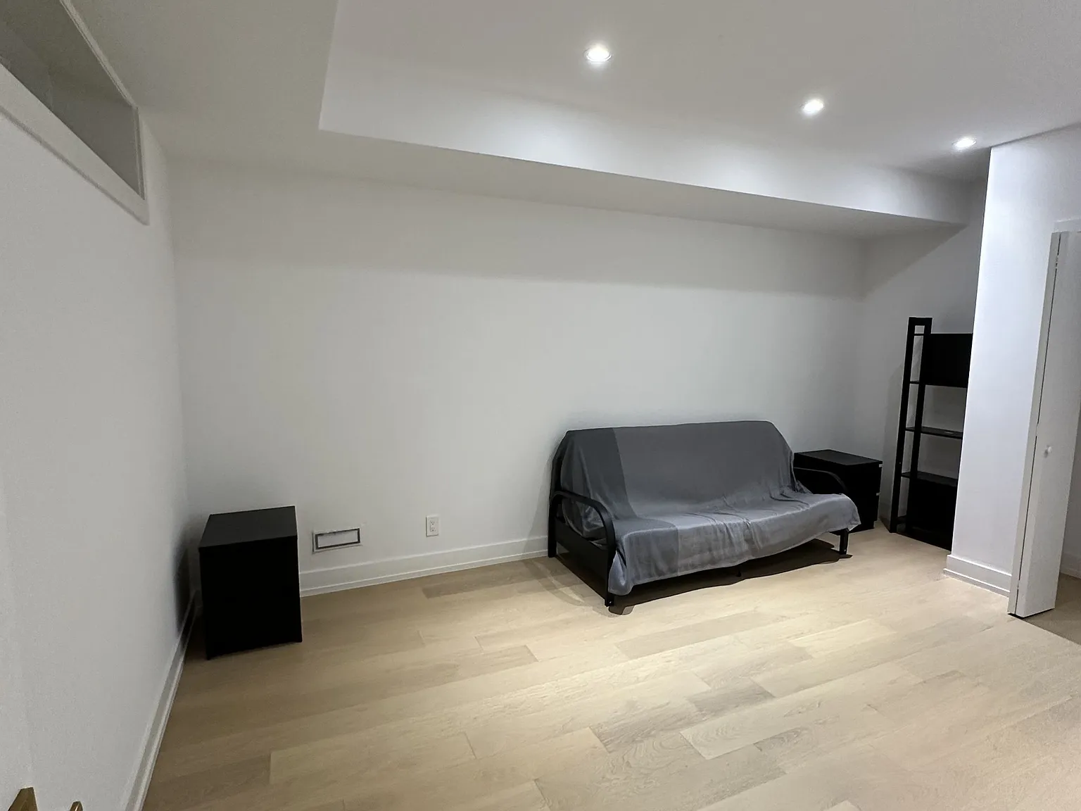 2 bed, $2,200 — Photo 3