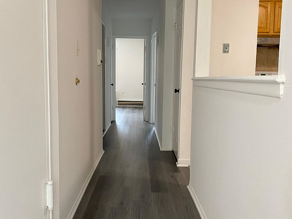 1st image of 20930 23rd Ave APT 2