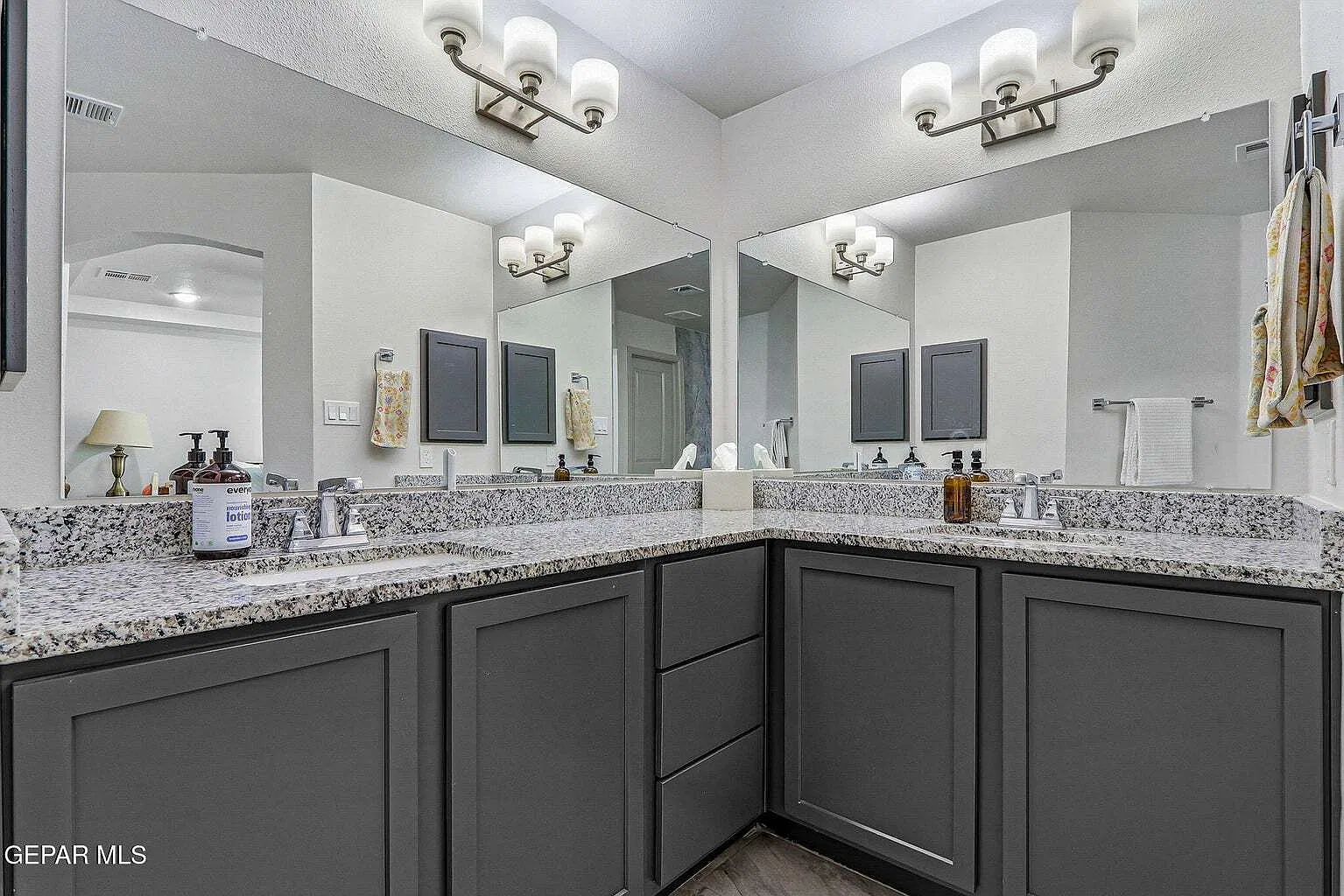 1453 Dominic Anakin Drive - 1 — Photo 2