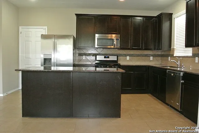 12843 Limestone Way — Photo 6