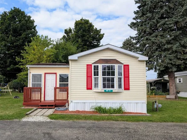 2500 Nursery Rd #107, Lake City, PA 16423