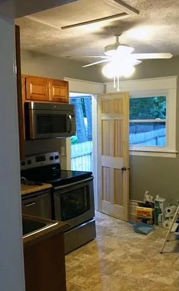 136 S Magnolia Ave — Photo 7