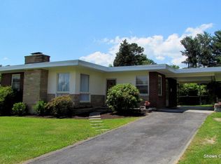 1502 Wilson Rd NW, Roanoke, VA 24017