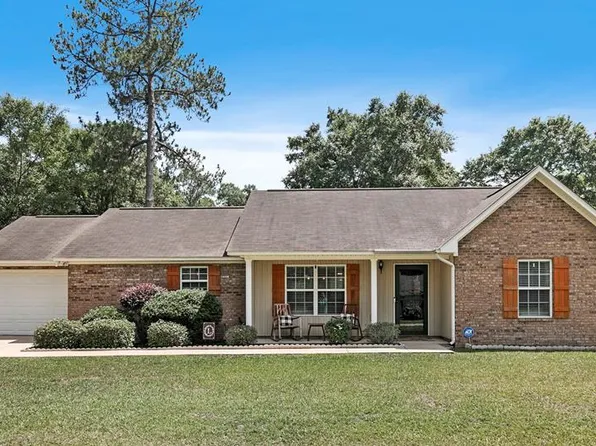 206 Academy Dr, Ashford, AL 36312