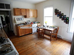11 Sunset St #A03, Mission Hill, MA 02120