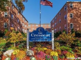 290 Atlantic Ave APT 101, East Rockaway, NY 11518