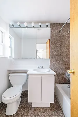 Rented by Sky Management | media 16