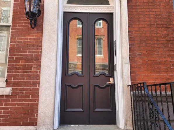 1934 Spruce St APT 3R, Philadelphia, PA 19103