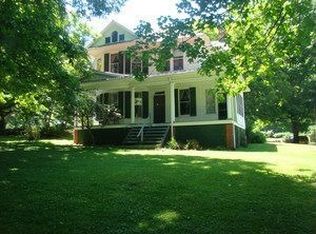 1 Seneca Trl N, Marlinton, WV