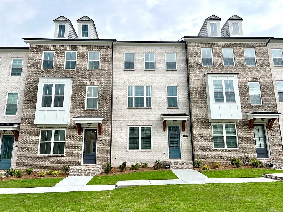1651 Wellborn Walk