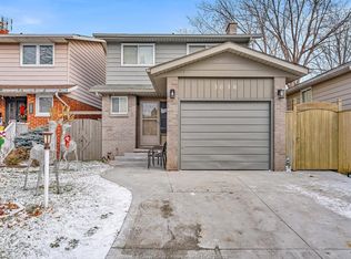 3038 Brimley Dr, Windsor, ON N8R 1M2