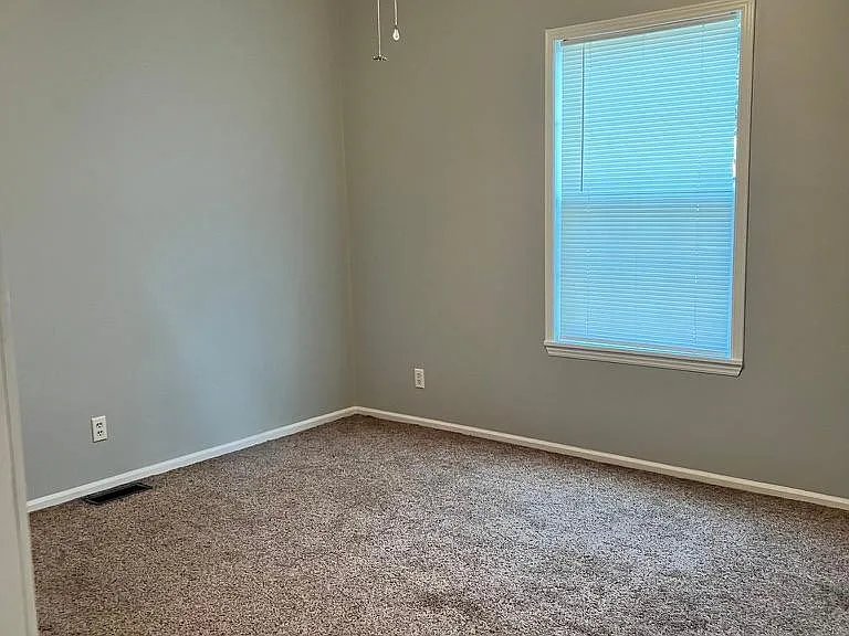 126 Wedgewood Dr — Photo 13