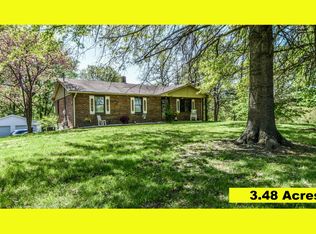 9913 Route N, Centertown, MO 65023