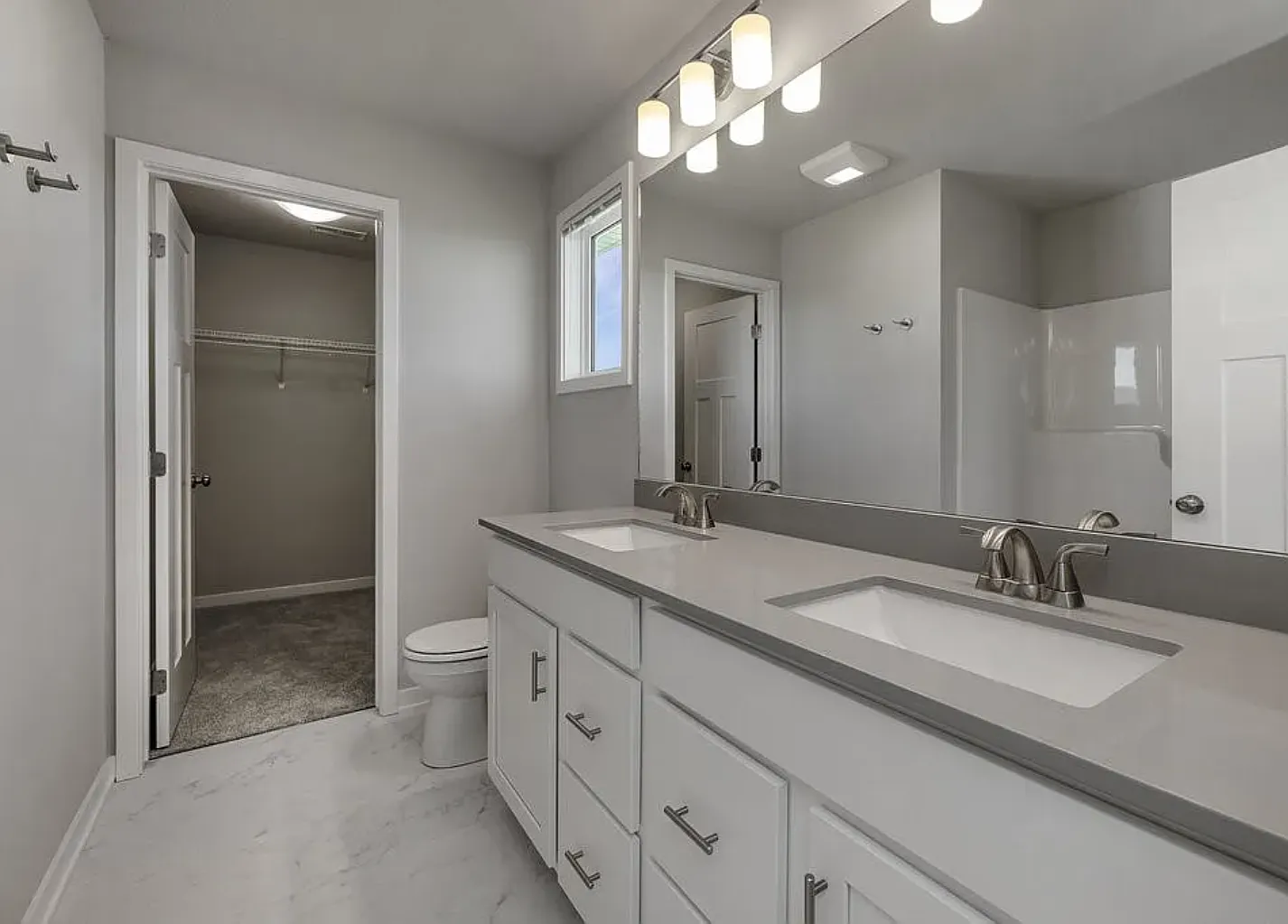 3 bed, 1529 sqft, $2,295 — Photo 3