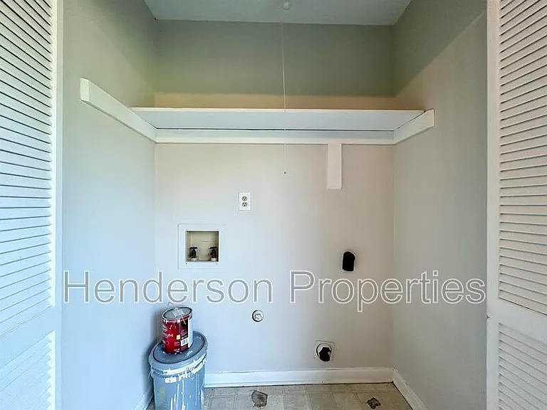 7314 Meadowland Dr — Photo 12