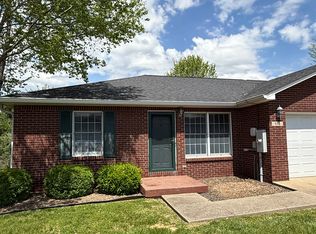 118 Croghan Way, Vine Grove, KY 40175