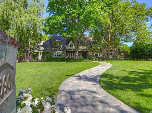 690 Mills Rd, Sacramento, CA 95864