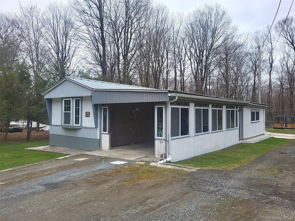 1st image of 7 Old Greenfield Road