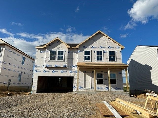 1st image of 3053 McIntosh Dr NE