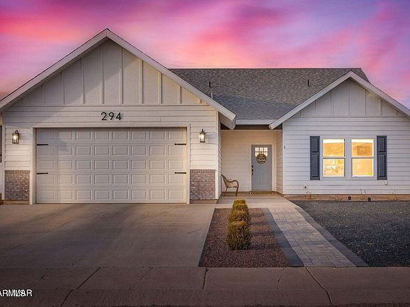 2nd image of 294 E FIRST BASE Lane