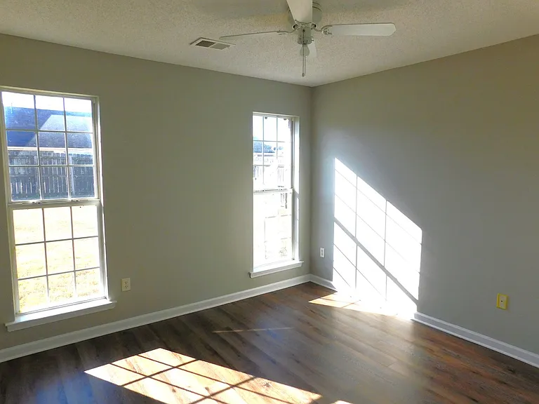 2469 Lasonya Ln — Photo 17