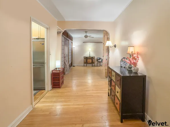 106-15 Queens Boulevard image 10 of 21