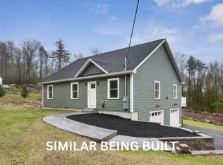 1528 Foxes Ridge Rd, Acton, ME 04001