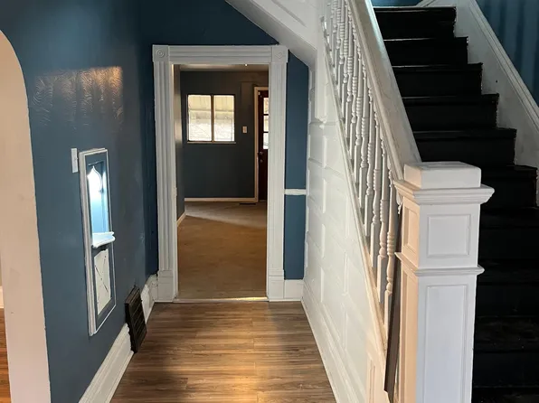 226 Bausman St, Pittsburgh, PA 15210