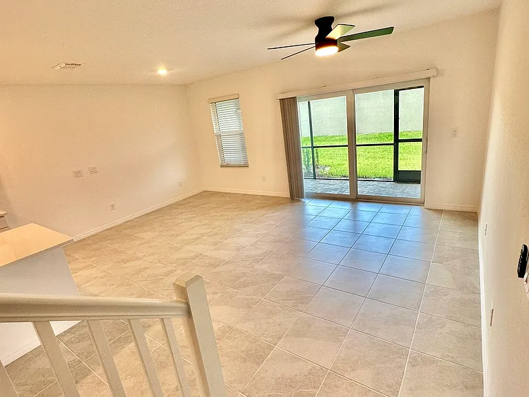 5425 Tripoli Dr — Photo 15