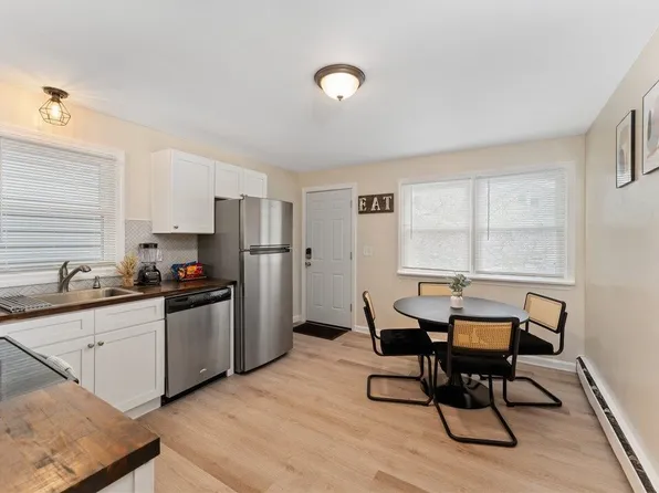 184-186 Oakland Ave, Providence, RI