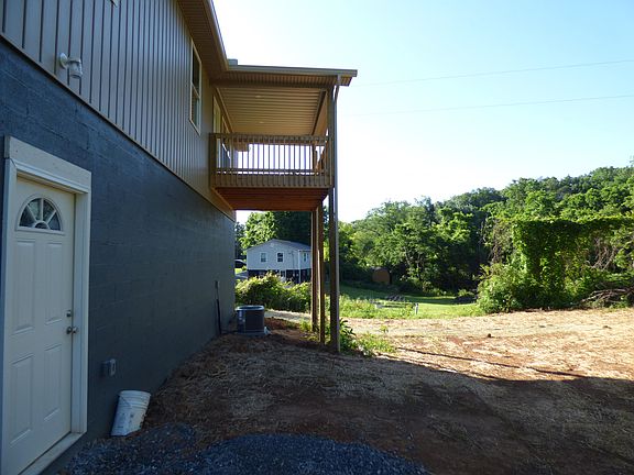 4th image of 957 Old Jefferson City Hwy