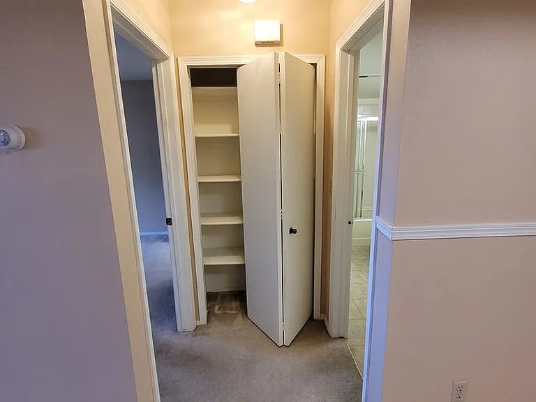 2720-2758 Mirage Dr — Photo 11