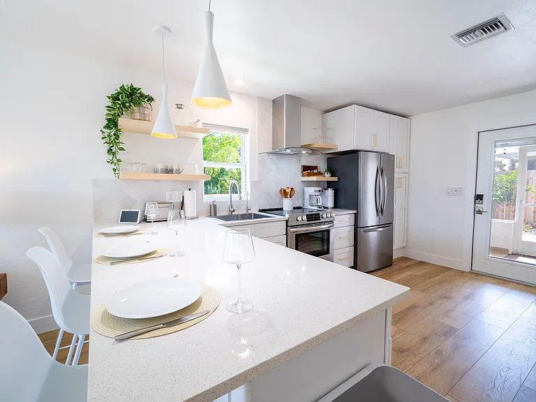 4210 Mariner Ln — Photo 9