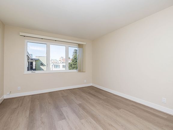 3rd image of 429 Bellevue Ave #301