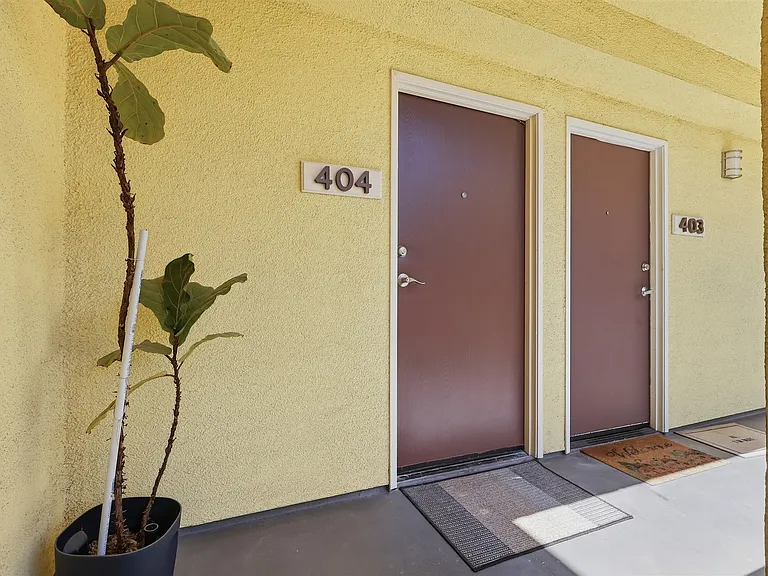 Parkview Apartments — Photo 25