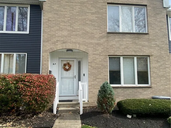 164 S 7th St, Lewiston, NY 14092