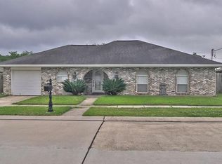 3501 Riverland Dr, Chalmette, LA 70043