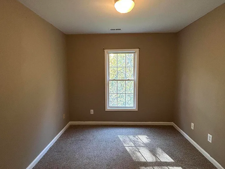 5418 Gunnette Dr — Photo 6