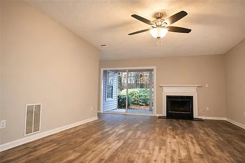 6033 Coventry Cir Photo 1
