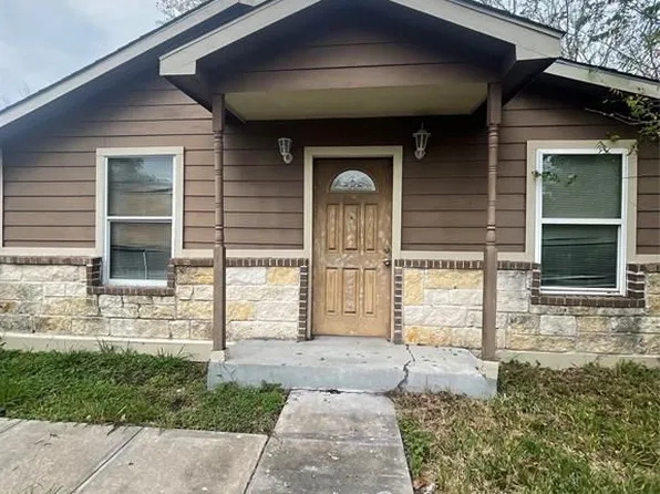 8416 Livingston St, Houston, TX 77051