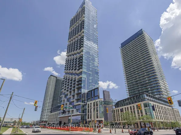 1000 Portage Pkwy, Vaughan, ON