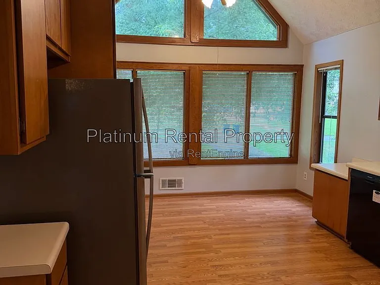3936 Carriage Gate Dr — Photo 10